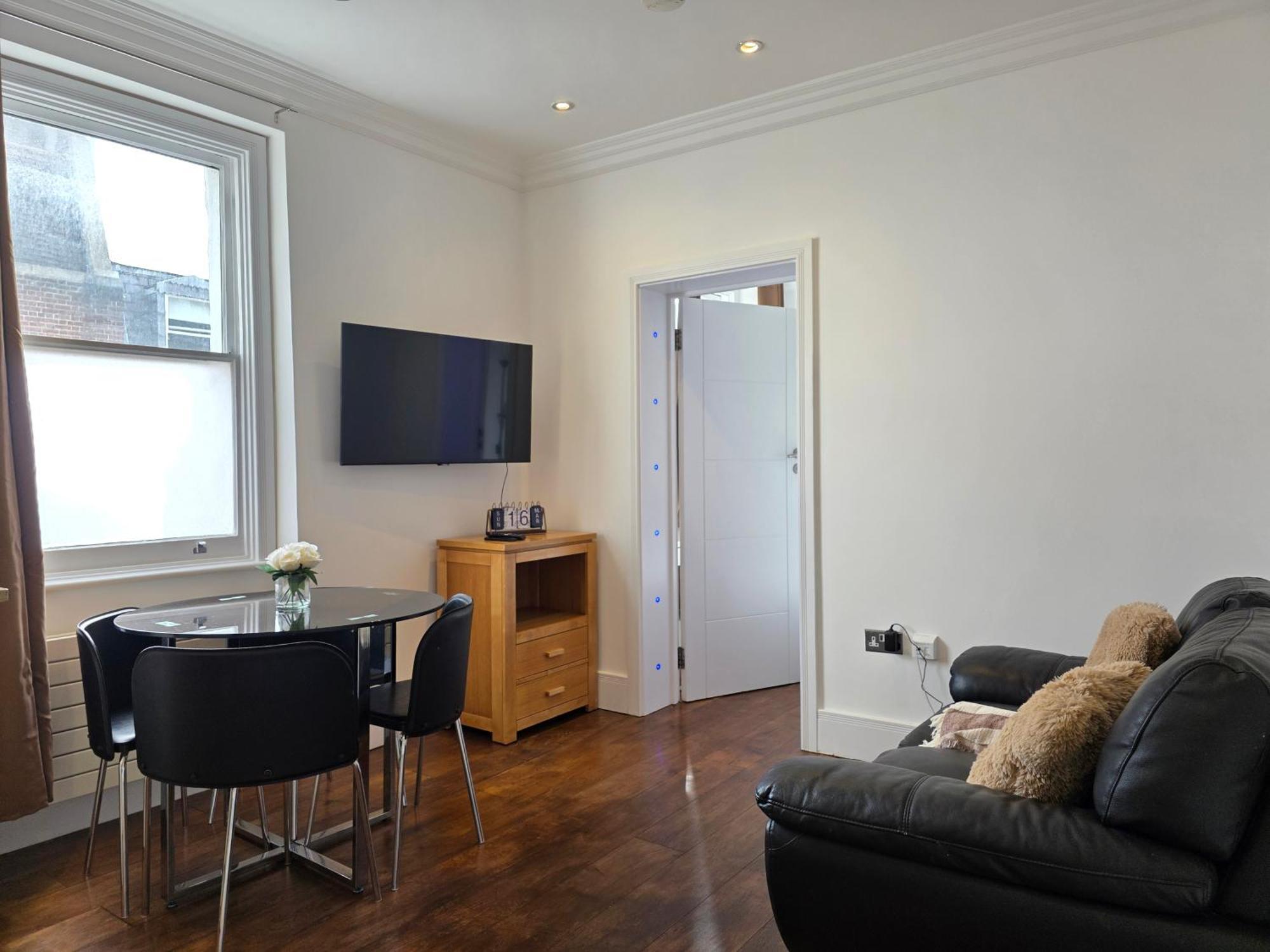 Charming 2 Bedroom Flat In Paddington 伦敦 外观 照片